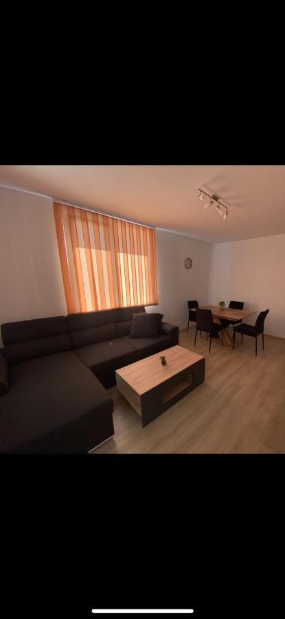 Apartamenti Eli เปาโมเรีย ภายนอก รูปภาพ