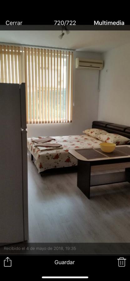Apartamenti Eli เปาโมเรีย ภายนอก รูปภาพ